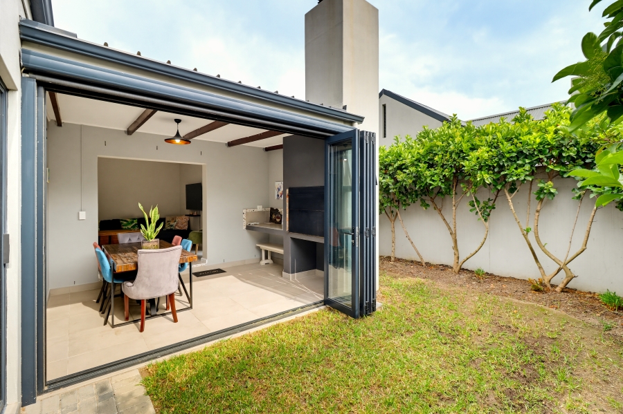 3 Bedroom Property for Sale in Aan de Wijnlanden Western Cape